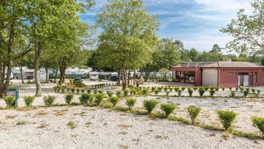 Polidor Camping Park