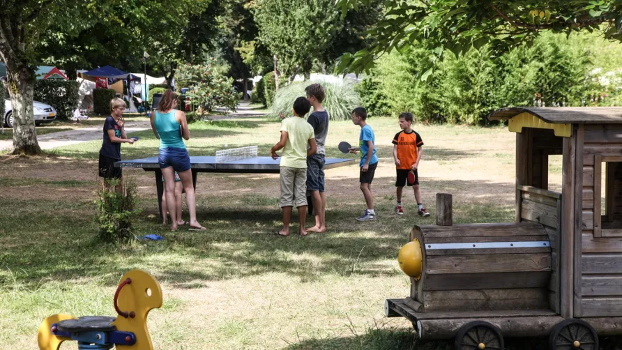 Camping Les Deux Vallées