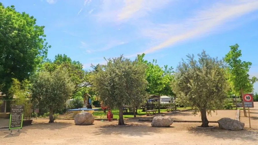 Camping L'Arlésienne
