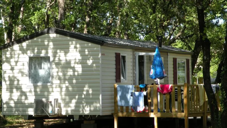 Flower Camping LES TRUFFIERES
