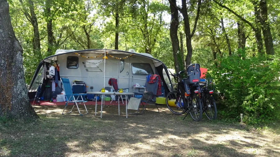 Flower Camping LES TRUFFIERES