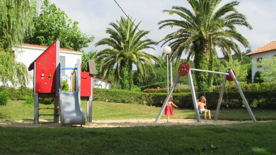 CAMPING MENDI AZPIAN