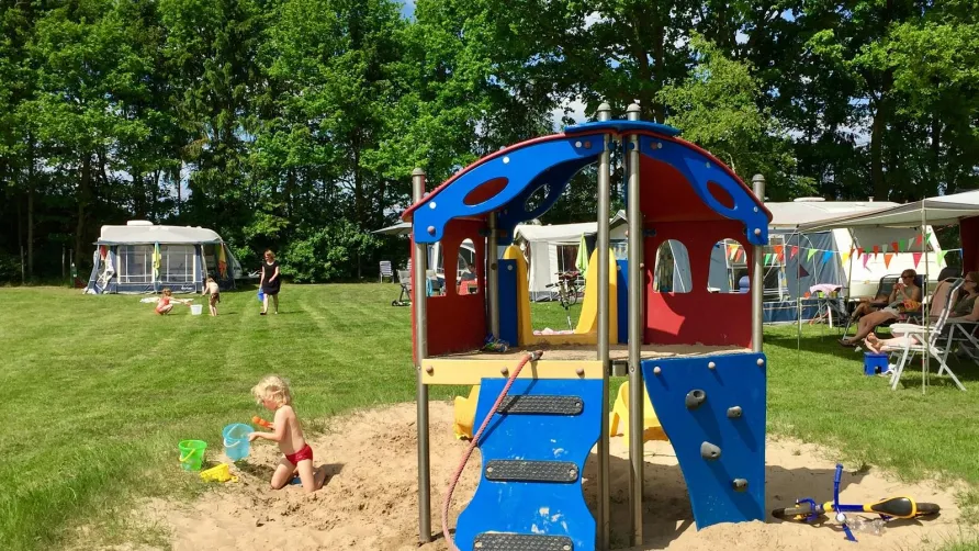 Camping De Noetselerberg