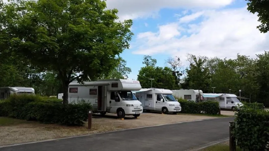 Camping de Bourges