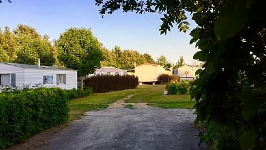 Camping Au Pré de l'Etang