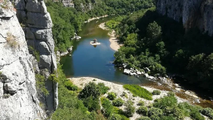 Camping les Actinidias