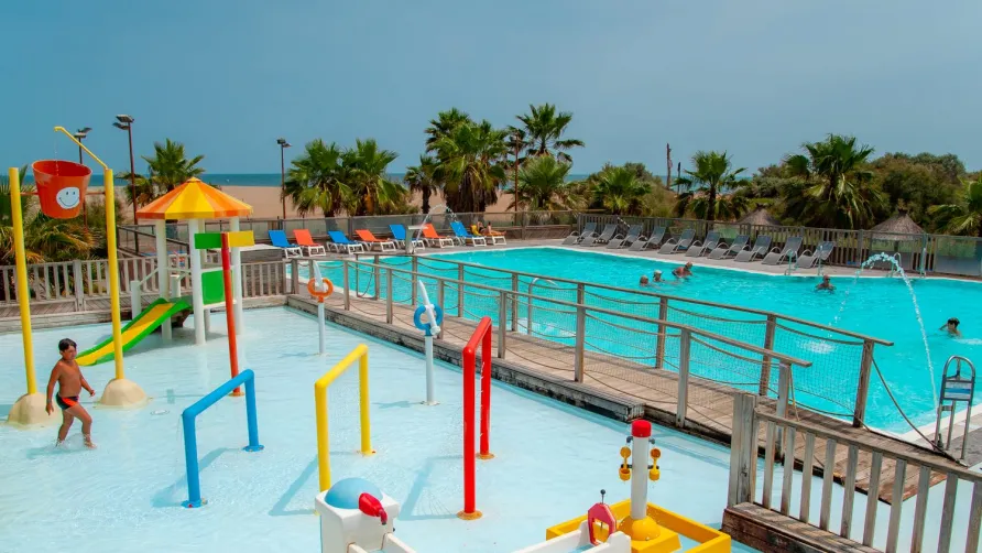 Camping Bleu Marine