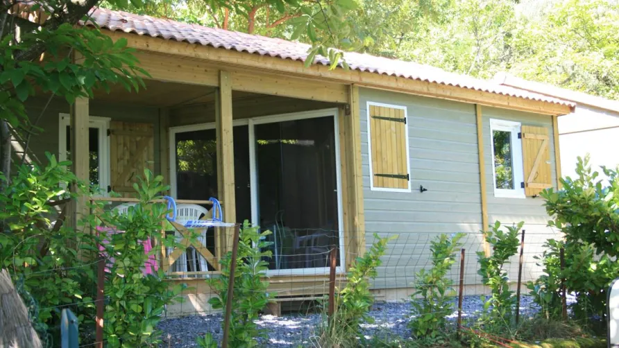 CAMPING LES CHATAIGNIERS