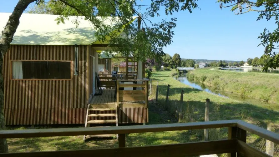 Camping La Cascade***