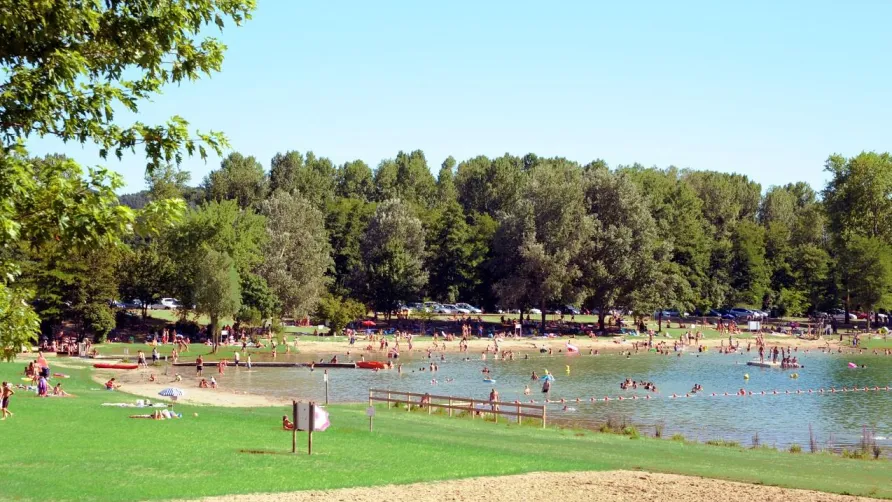 Domaine du Lac de Champos