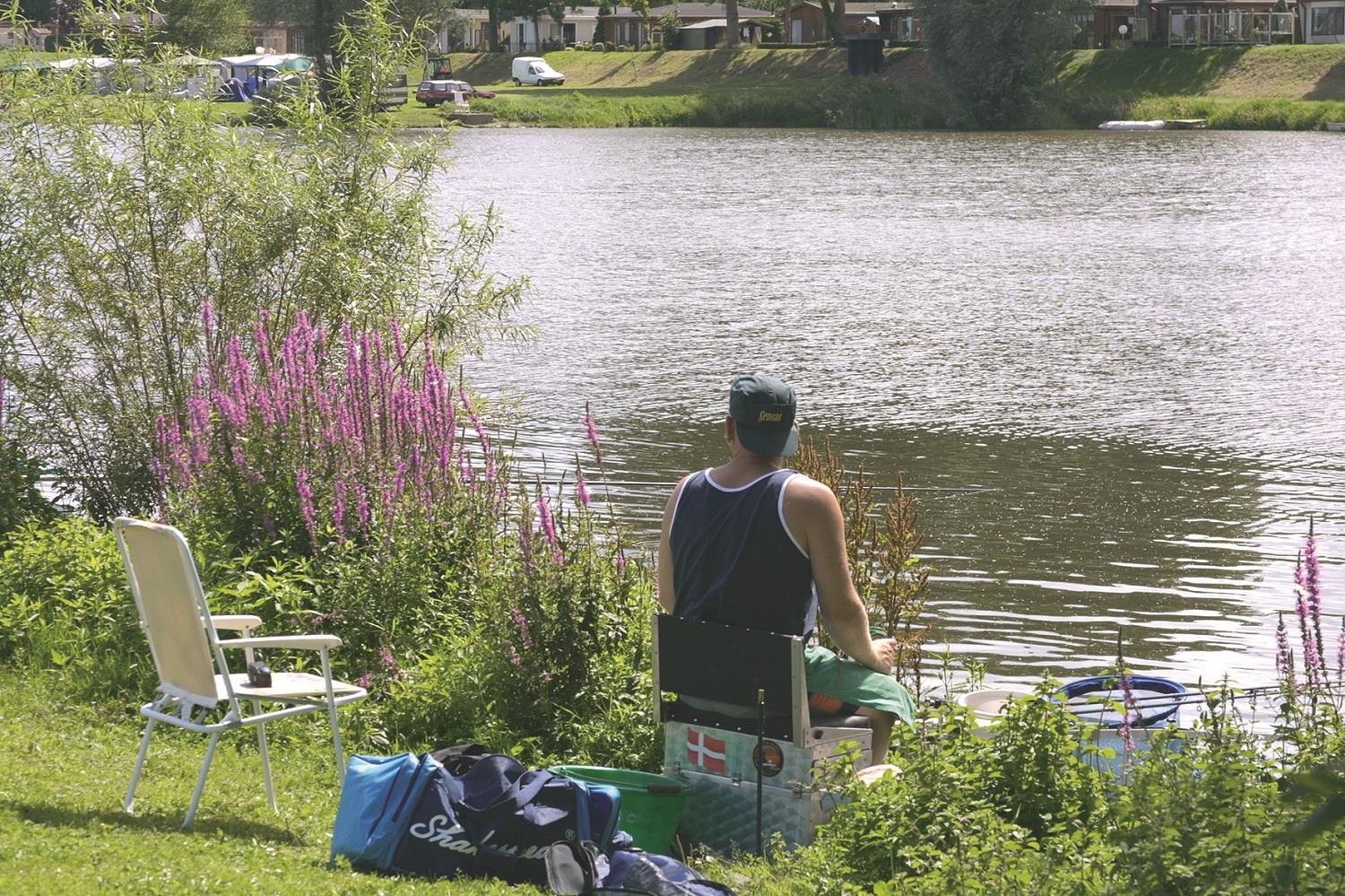 Recreatiepark en Jachthaven De Scherpenhof