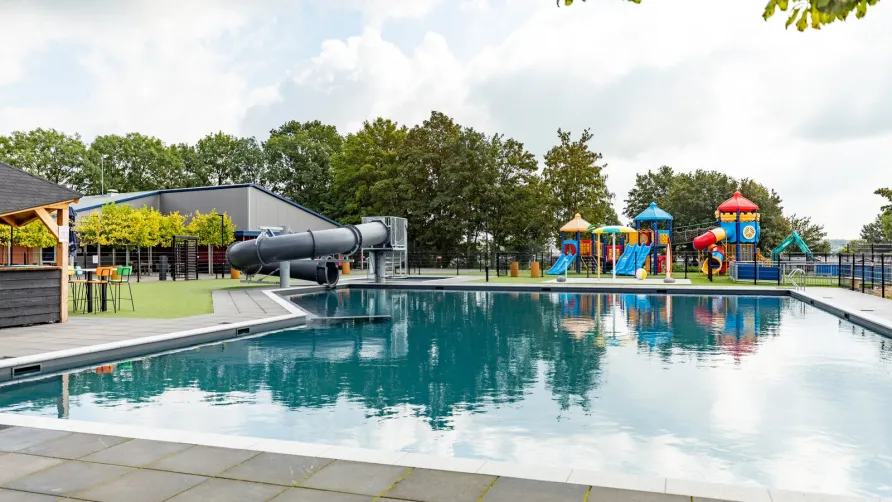 Recreatiepark en Jachthaven Rhederlaagse Meren