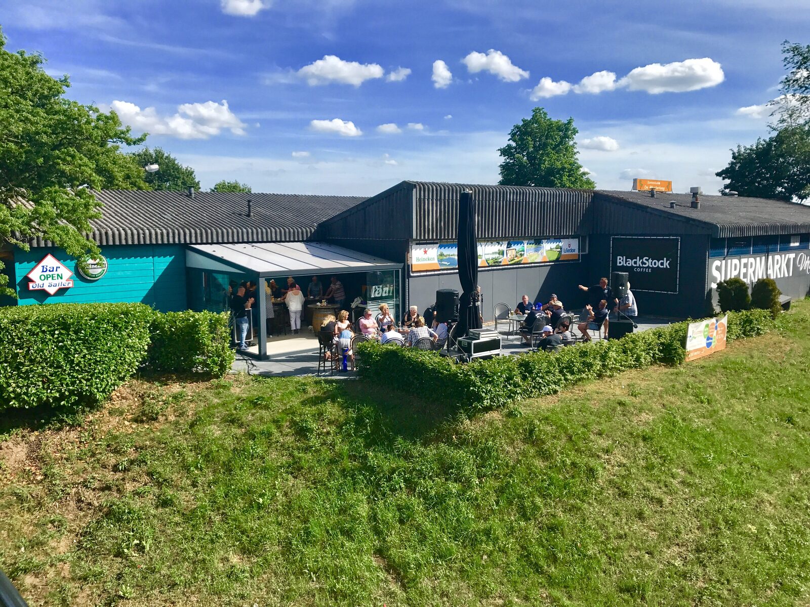 Recreatiepark en Jachthaven Rhederlaagse Meren