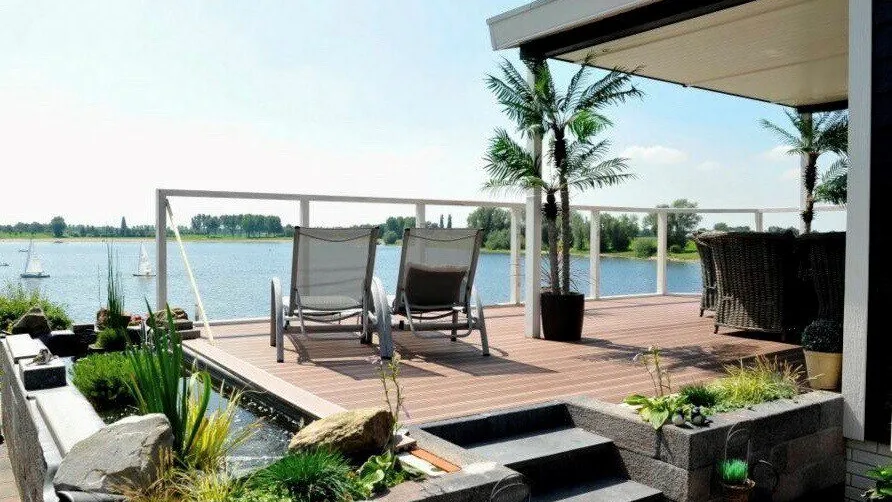 Recreatiepark en Jachthaven Rhederlaagse Meren