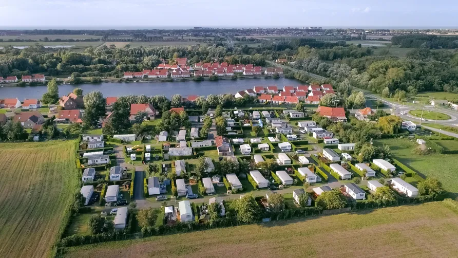 CARAVANING DU LAC