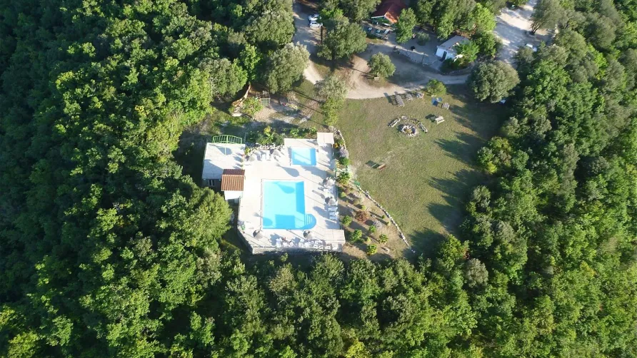 Camping Naturiste Les Manoques