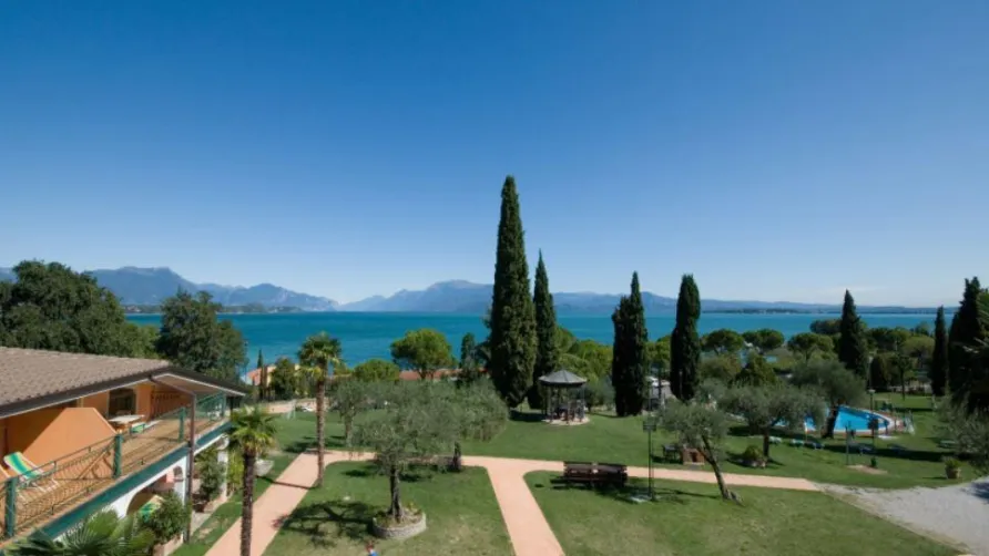 Glam Village Desenzano