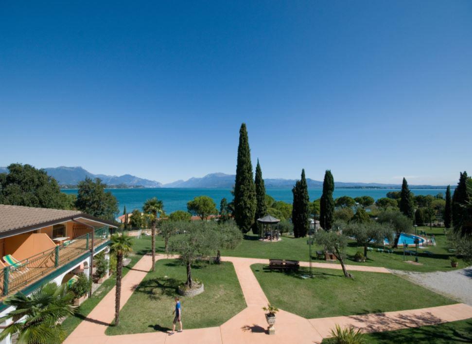 Glam Village Desenzano