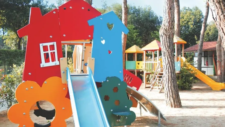 Club del Sole Marina Julia Family Collection