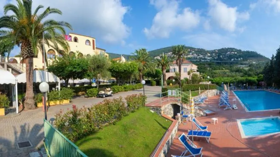 Villaggio Turistico Pian dei Boschi