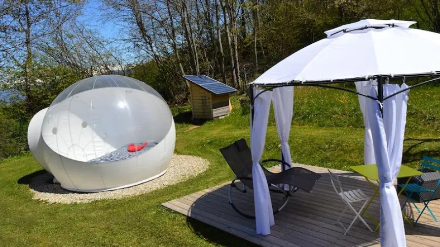 Camping Onlycamp Des Petites Roches