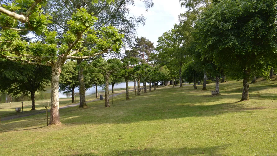 Domaine du Lac de Feyt