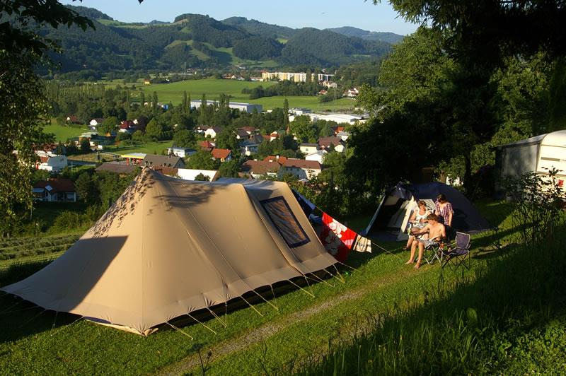 Terrassen Camping Traisen
