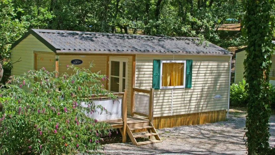 Camping les Blaches Locations