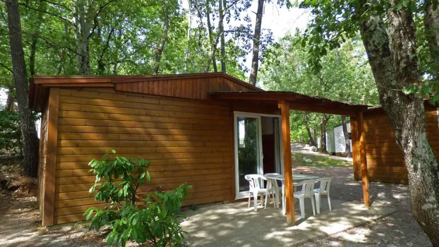 Camping les Blaches Locations