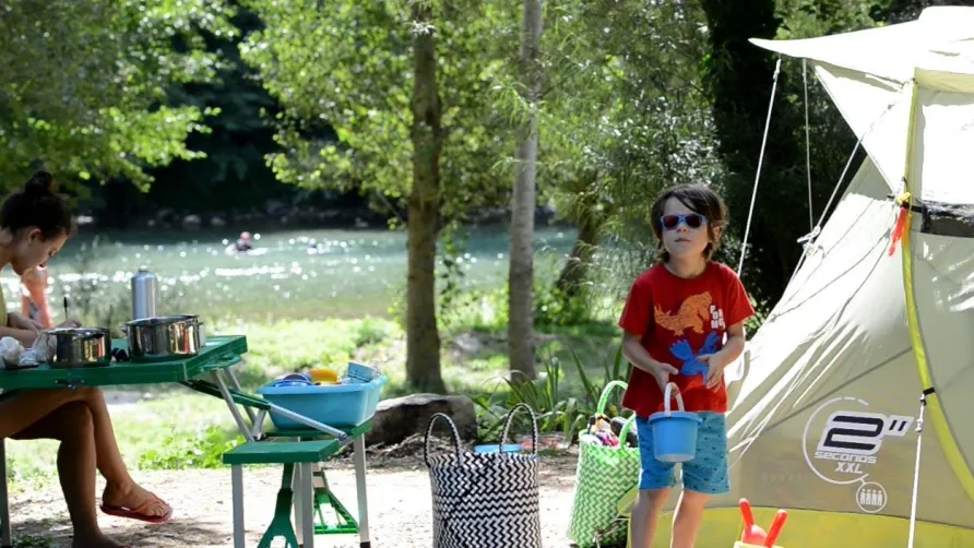 Camping LES CERISIERS