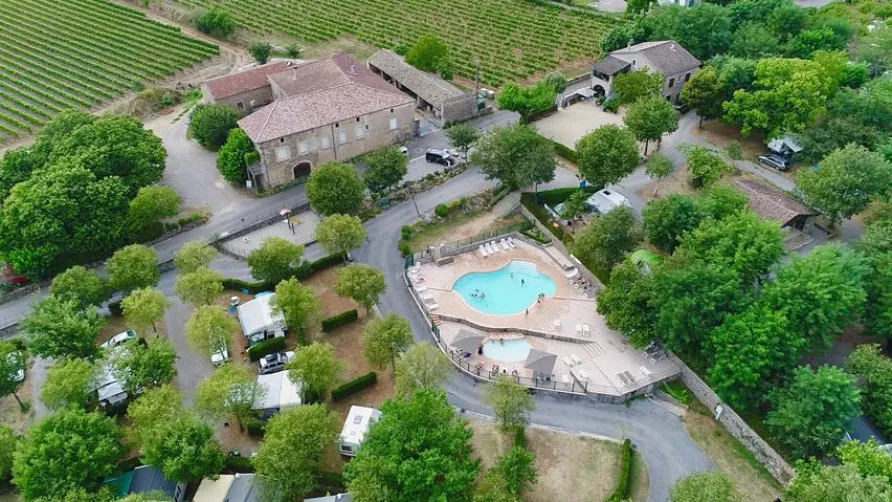 CAMPING LES CHATAIGNIERS
