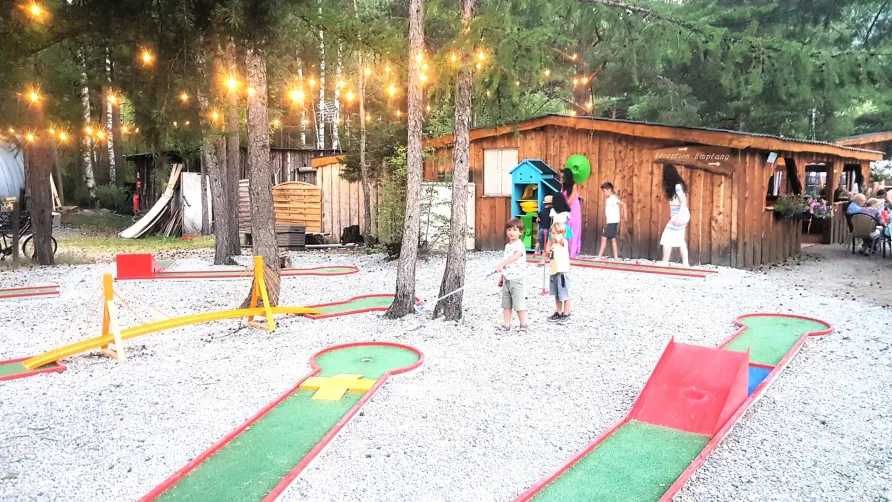 Camping-Caravaneige l'Iscle de Prelles
