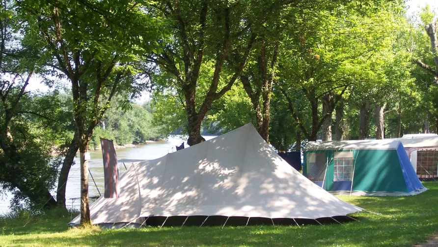 CAMPING LE CLOS BOUYSSAC