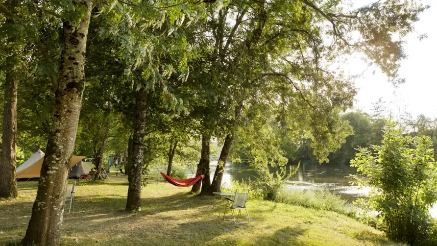CAMPING LE CLOS BOUYSSAC