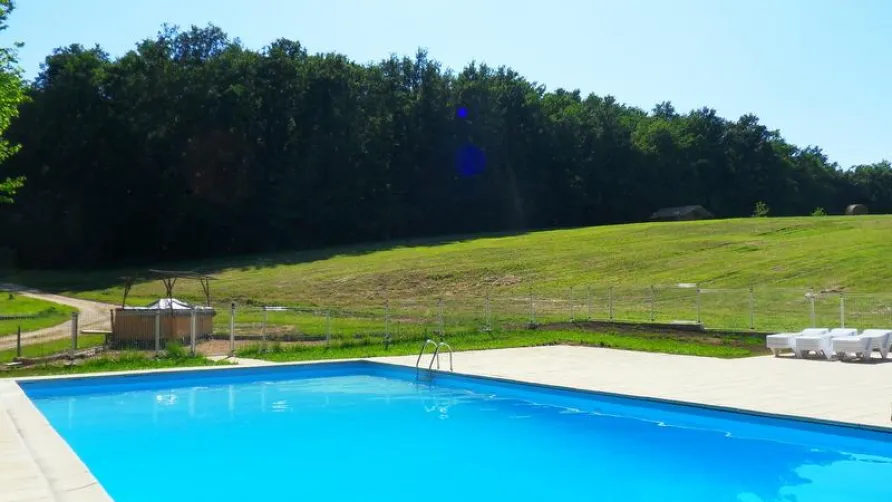 Camping Domaine de Corneuil