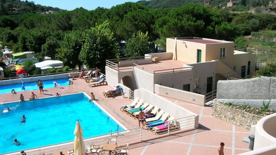 Il Villaggio di Giuele - Eurocamping Calvisio