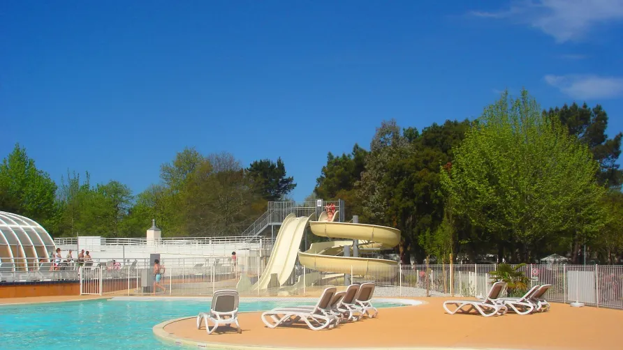 Camping Nature L'Airial****
