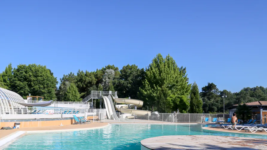 Camping Nature L'Airial****