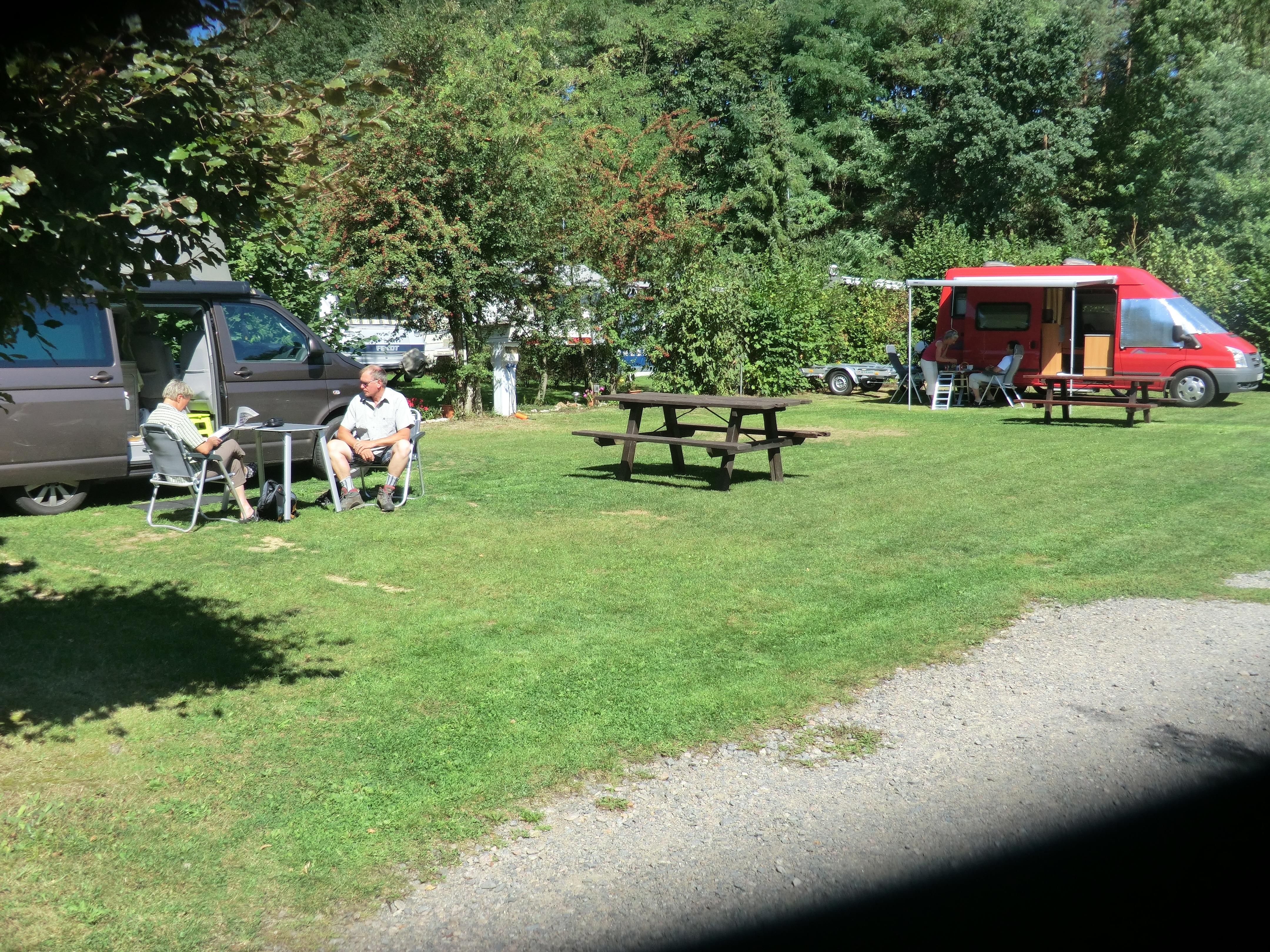 Nibelungen-Camping Am Schwimmbad