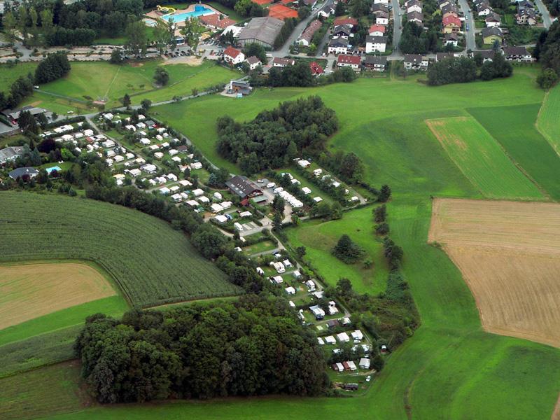 Nibelungen-Camping Am Schwimmbad