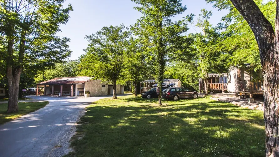 Camping LA CHAPOULIÈRE