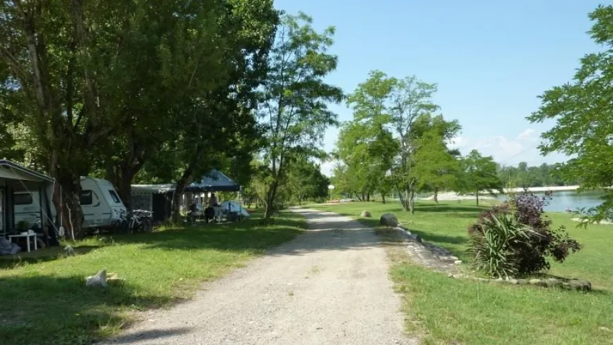 Camping LA CHAPOULIÈRE