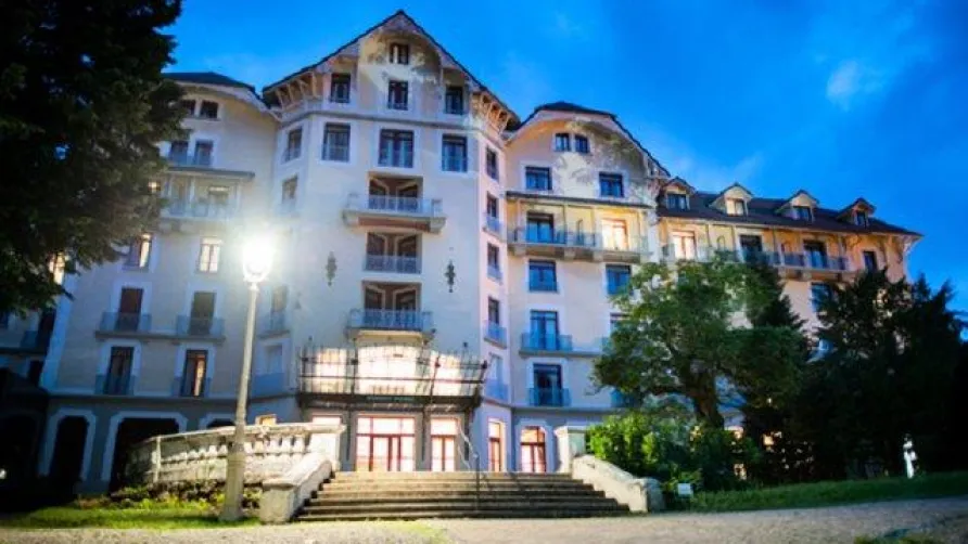 Appart'Hotel le Splendid - Terres de France