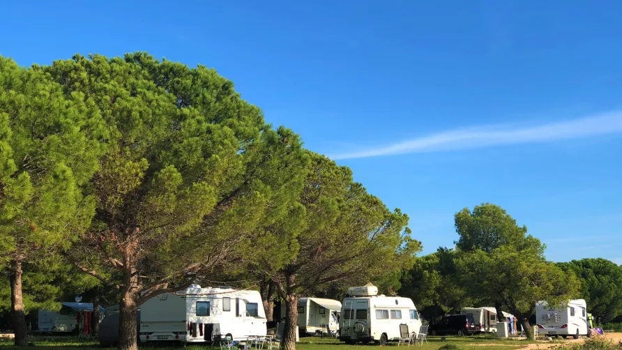 Camping Vransko Jezero Crkvine