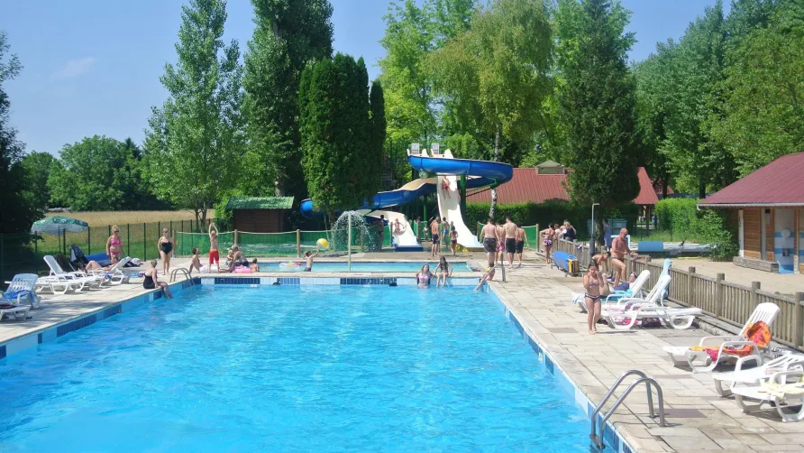 Camping Le Val d'Amour