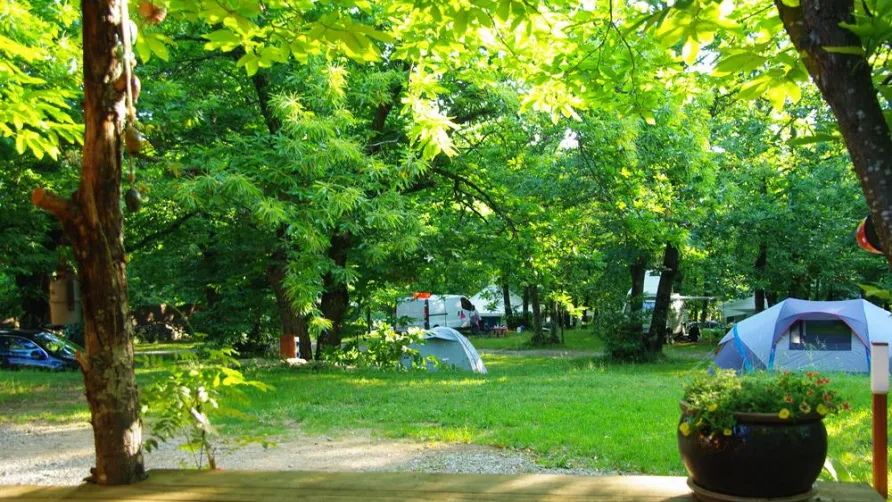 Camping La Châtaigneraie