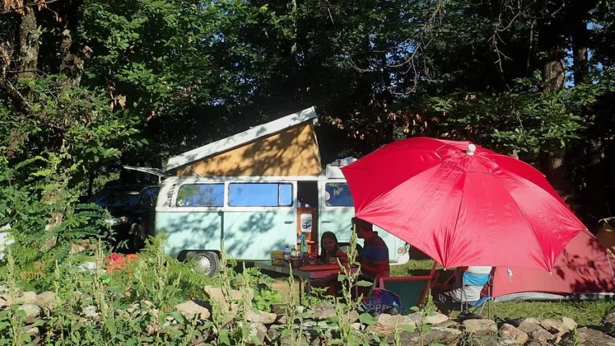 Camping La Châtaigneraie