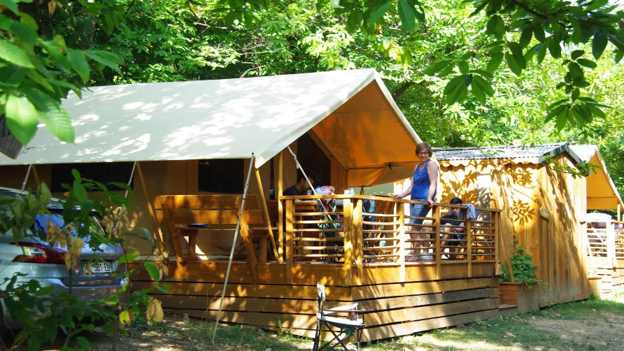 Camping La Châtaigneraie