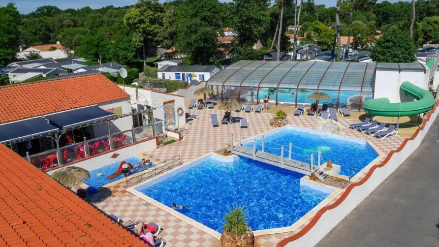Camping Paradis La Pomme de Pin