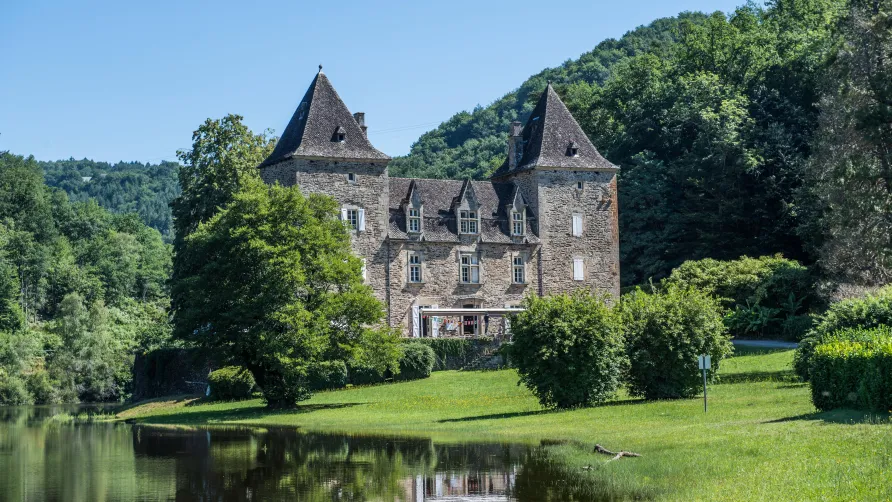 Château du Gibanel - Sea Green by Sunêlia